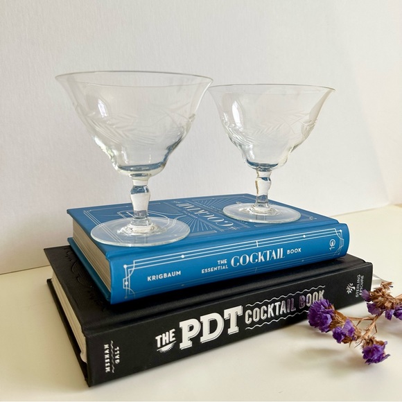 SOLD Vintage Coupe Glasses x2 - Picture 7 of 10